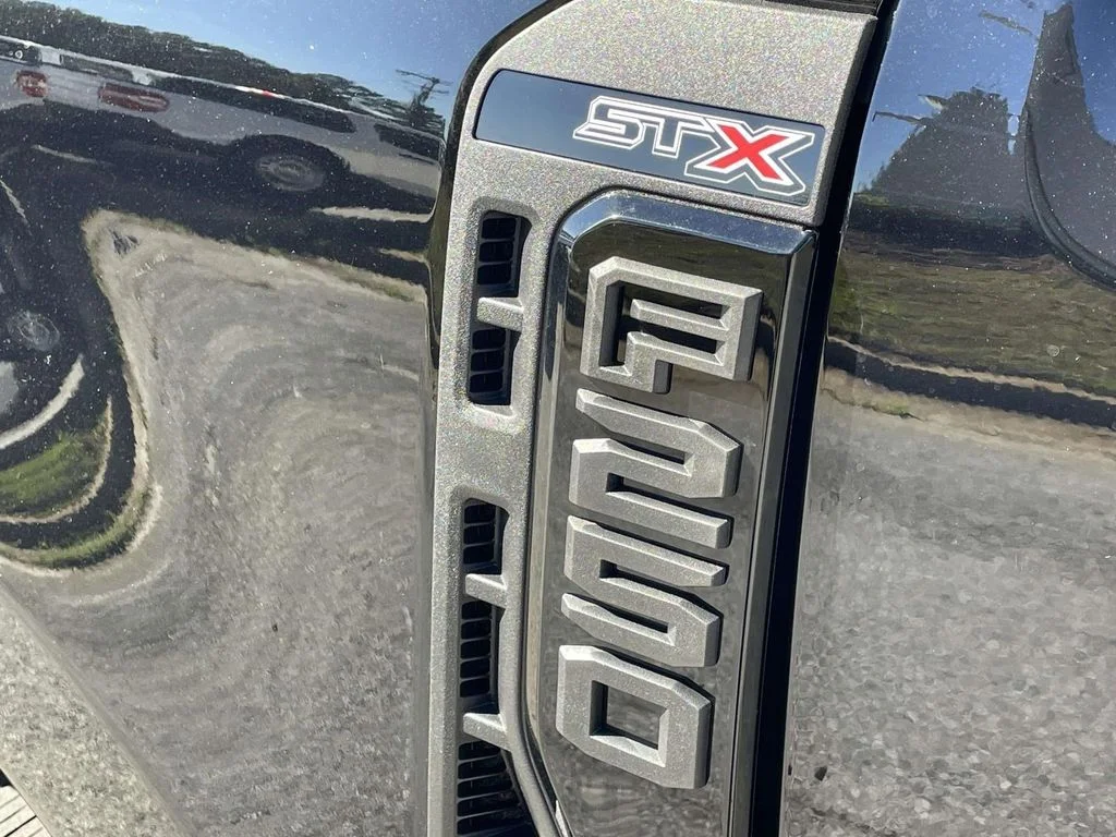 New 2026 Black Ford XL image 22