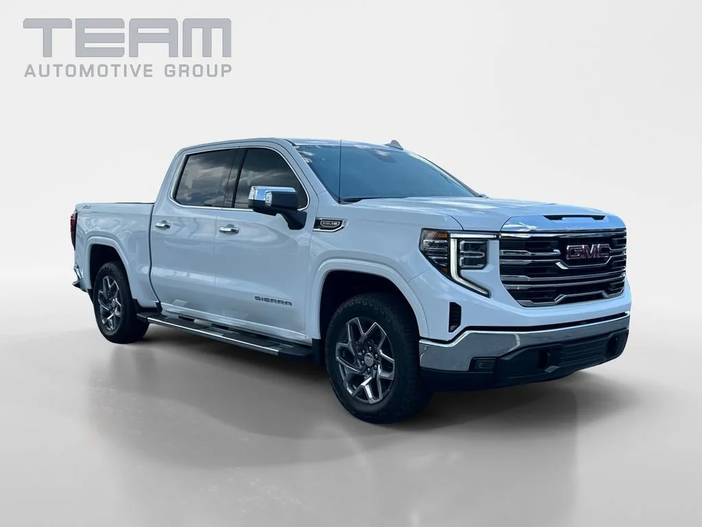 New 2026 Summit White GMC SLT image 1