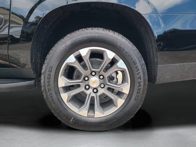 New 2026 Black Chevrolet LT image 38