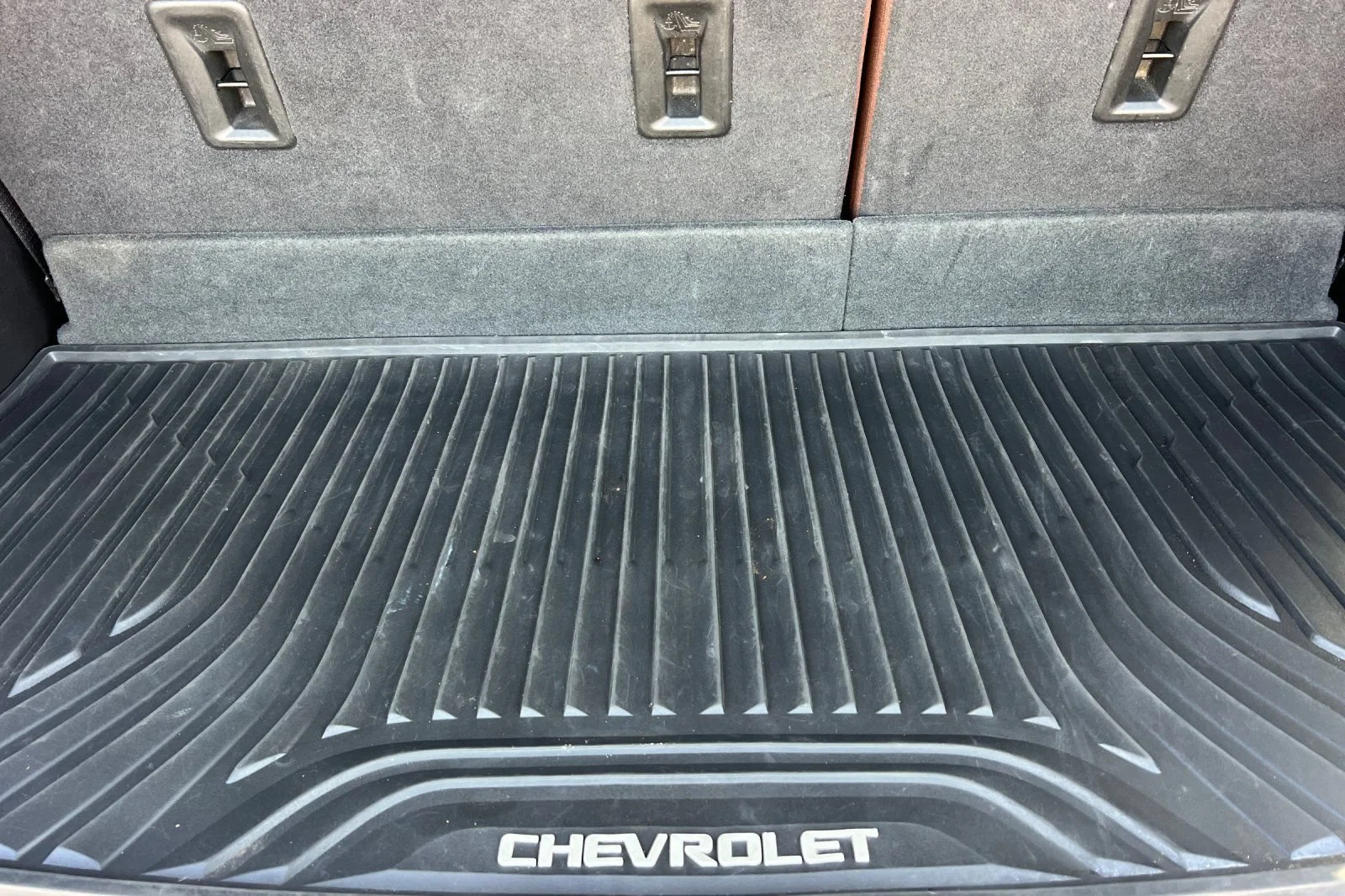 Used 2018 CAJUN RED TINTCOAT Chevrolet High Country image 17