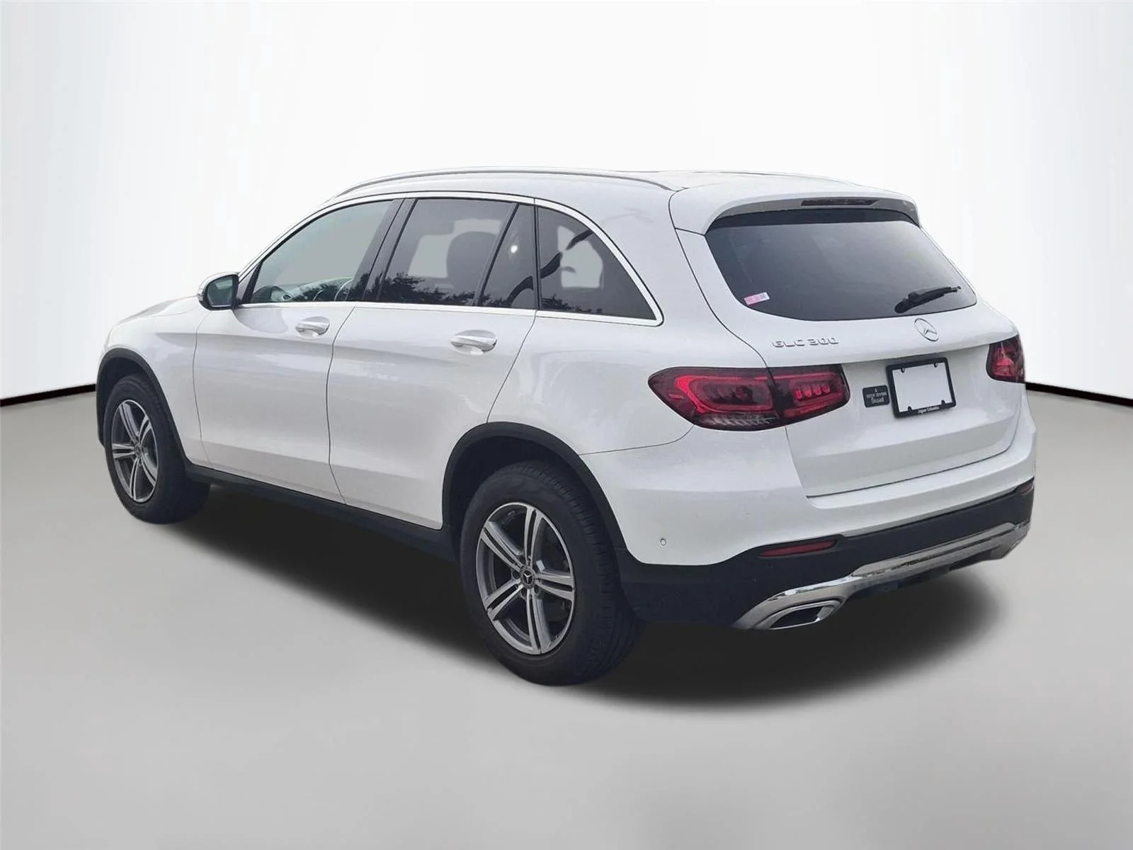 Used 2021 Polar White Mercedes-Benz GLC 300 image 3