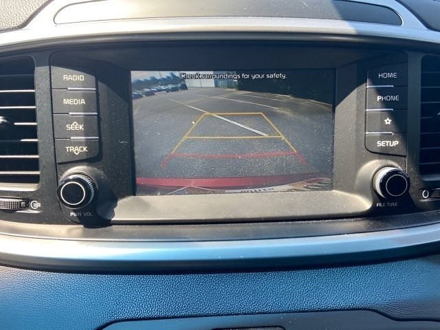 Used 2020 Passion Red Kia EX V6 image 22