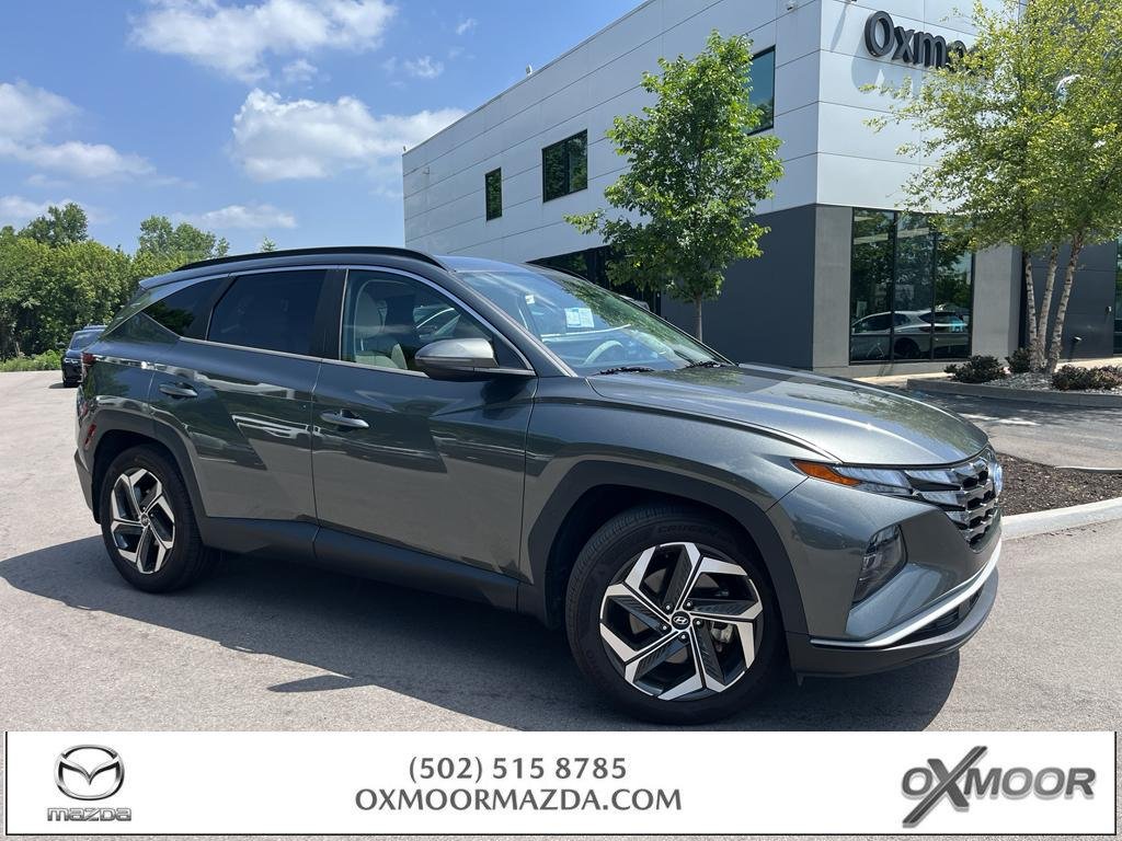 Used 2022 Amazon Gray Hyundai SEL image 1