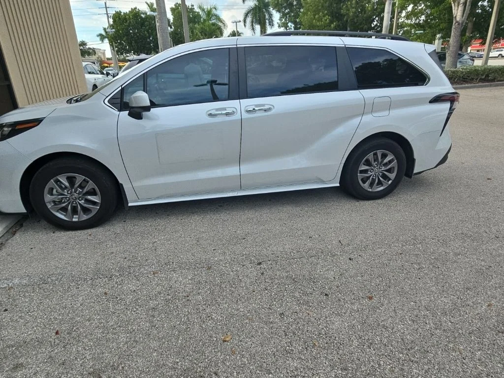 Used 2025 Beige Toyota XLE image 15