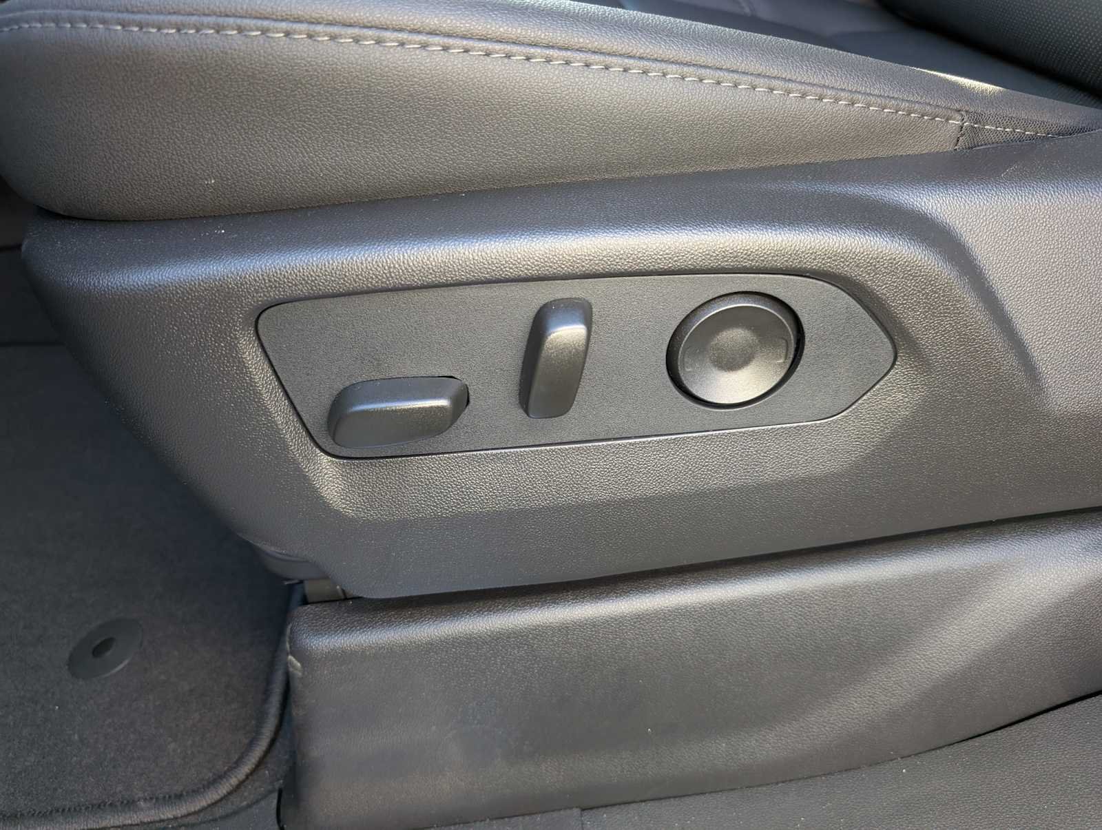 2026 GMC Sierra 2500HD SLT - Photo 33