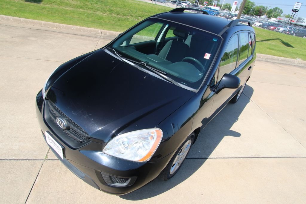 Used 2009 Gray Kia LX image 16