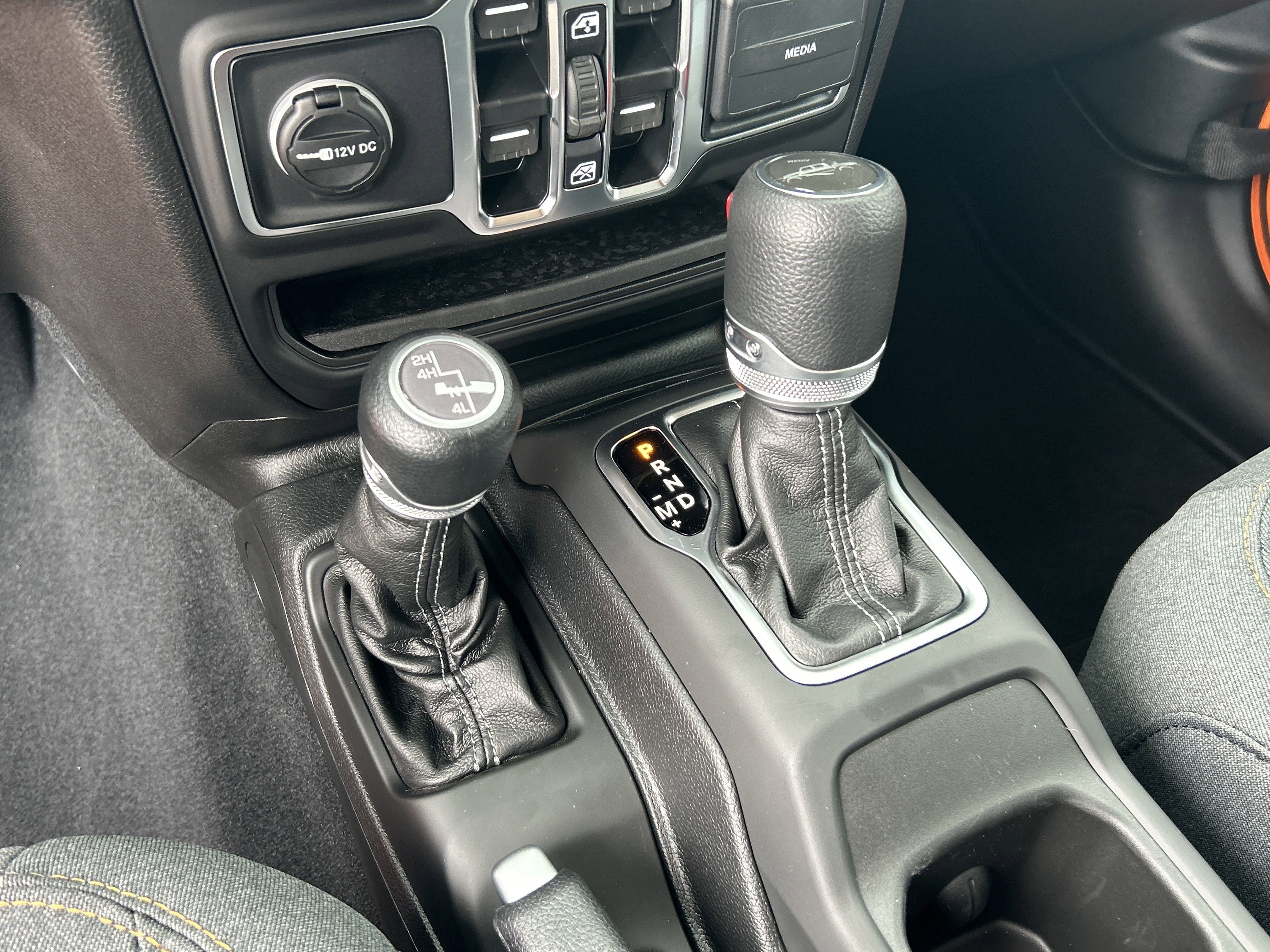 New 2025 Joose Exterior Paint Jeep Sport S image 27