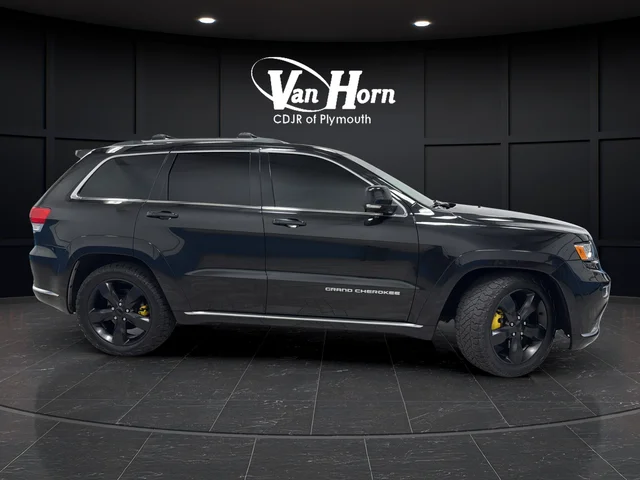 Used 2015 Brilliant Black Crystal Pearlcoat Jeep Summit image 8