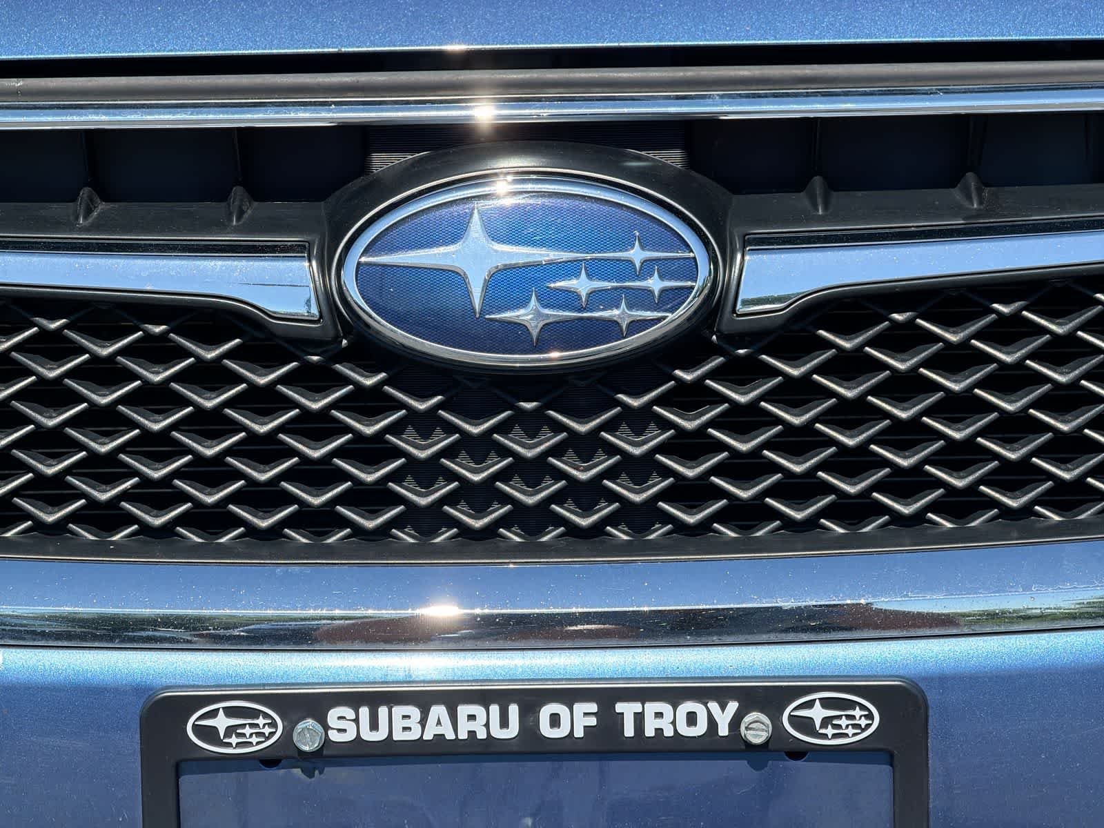 Used 2016 Quartz Blue Pearl Subaru 2.0i Premium image 12