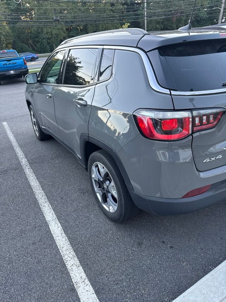 Used 2020 Gray Jeep Limited image 7