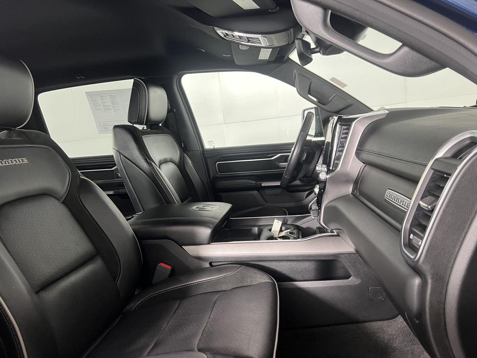 Used 2021 Patriot Blue Pearlcoat Ram Laramie image 44