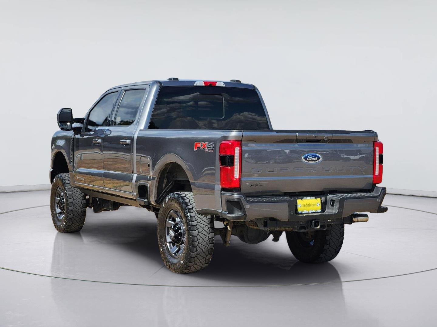 Used 2024 Carbonized Gray Ford Lariat image 4
