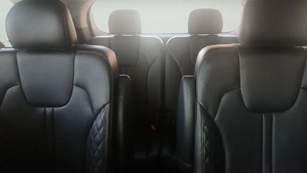 Used 2021 White Kia SX-Prestige image 11