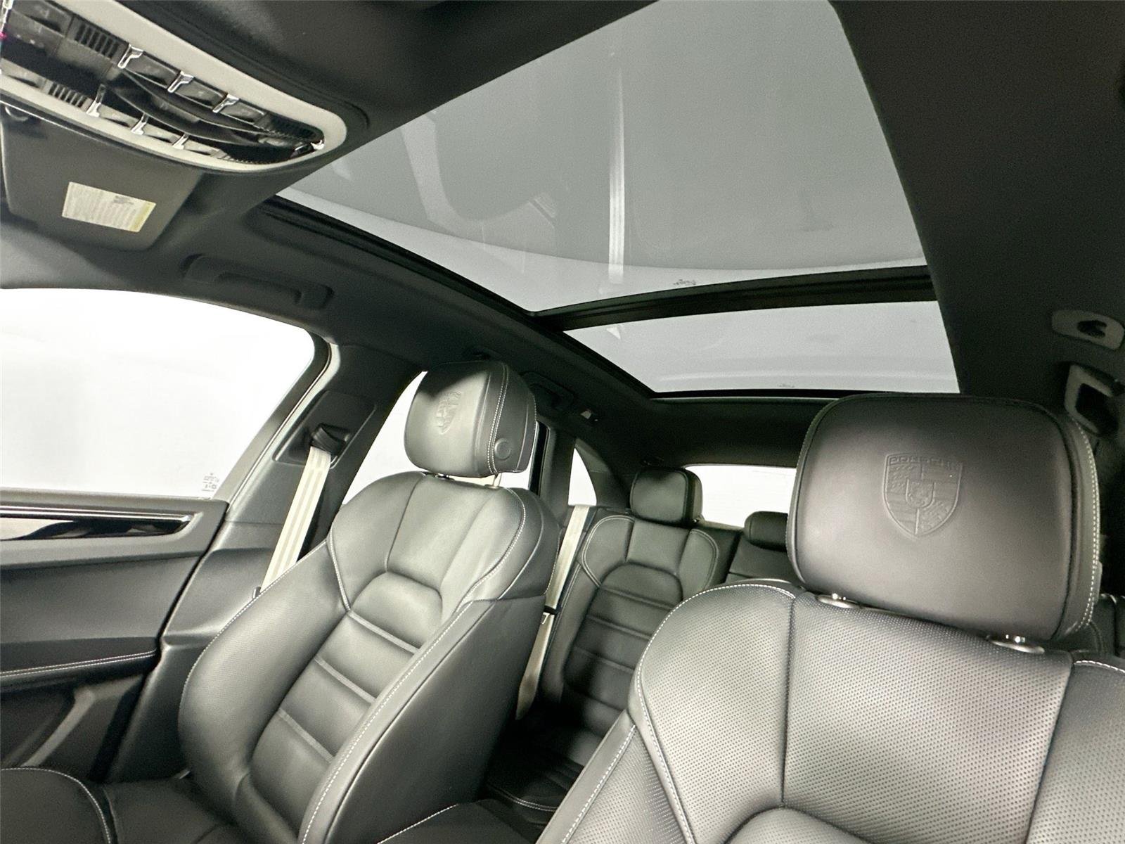 New 2026 White Porsche S image 35