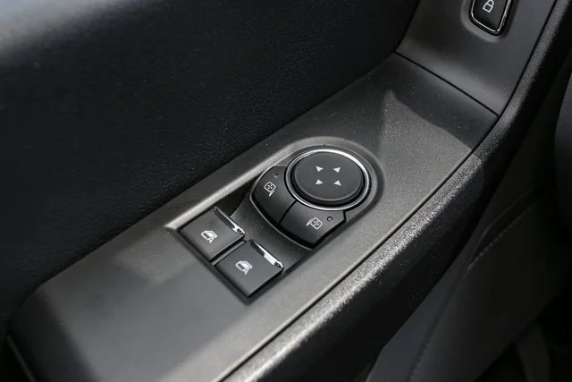 New 2025 Oxford White Ford XL image 30