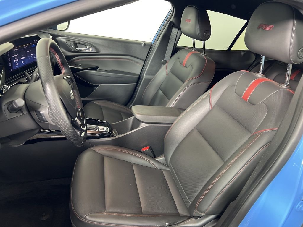 Used 2024 Blue Chevrolet 2RS image 5