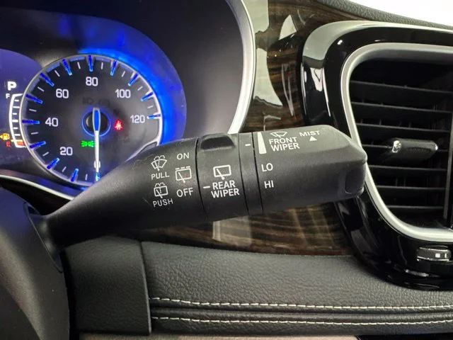 Used 2023 Black Chrysler Limited image 66
