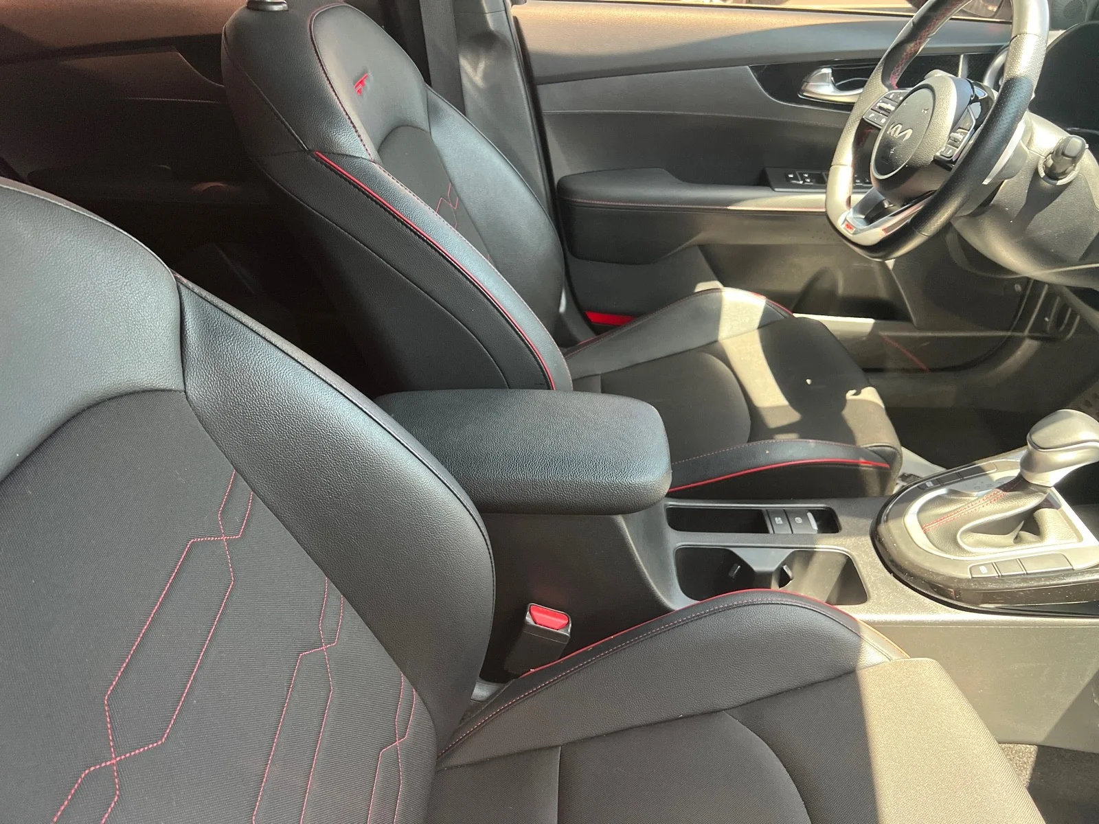 Used 2024 Steel Gray Kia GT image 9