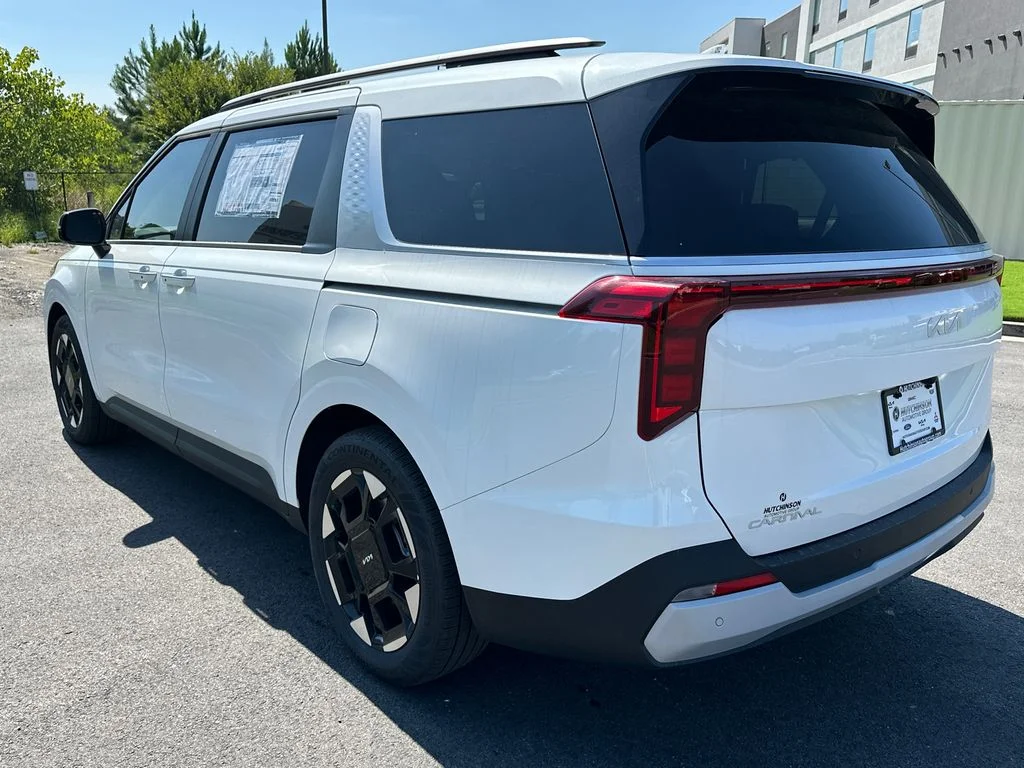 New 2027 White Kia EX image 5