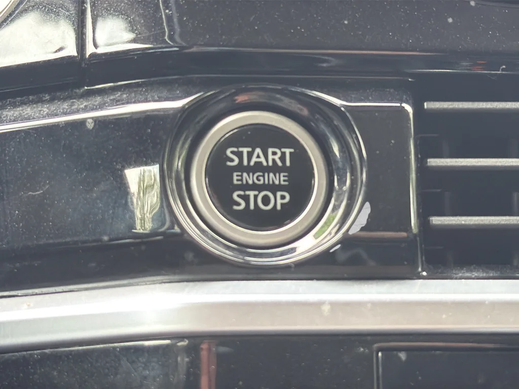 Used 2023 Black Nissan SL image 11