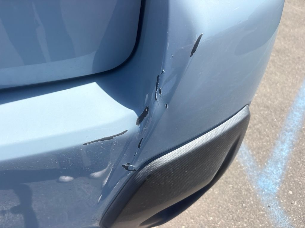Used 2019 Gray Subaru 2.0i Premium image 8