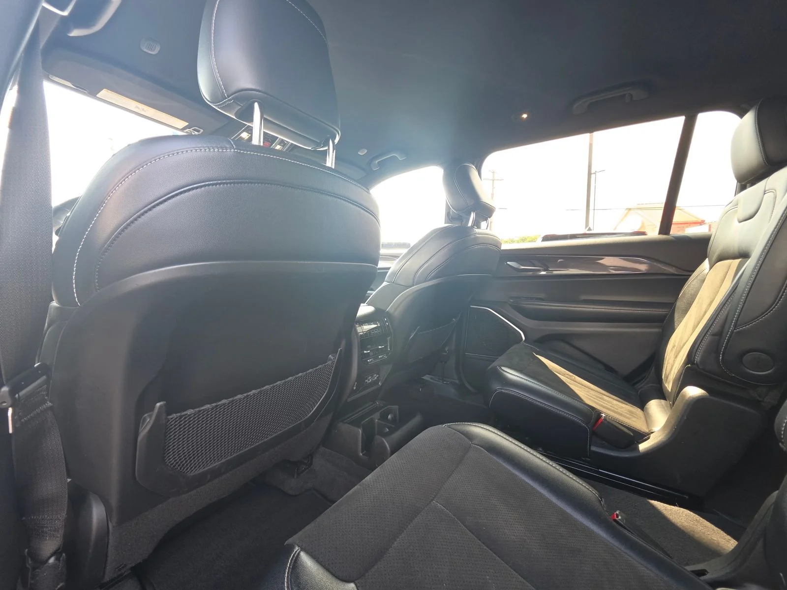 Used 2021 Bright White Clearcoat Jeep Altitude image 32