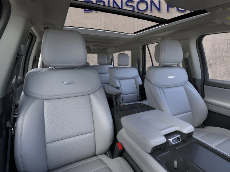 New 2026 Star White Metallic Tri-Coat Ford MAX Platinum® image 33