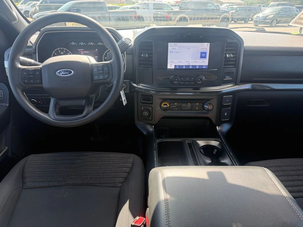 Used 2021 Gray Ford XL image 7
