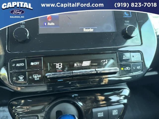 Used 2018 Silver Toyota Two image 29
