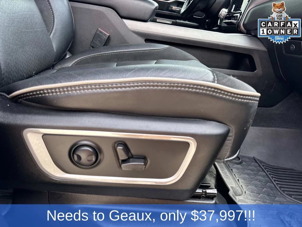 Used 2022 Silver Ram Laramie image 34