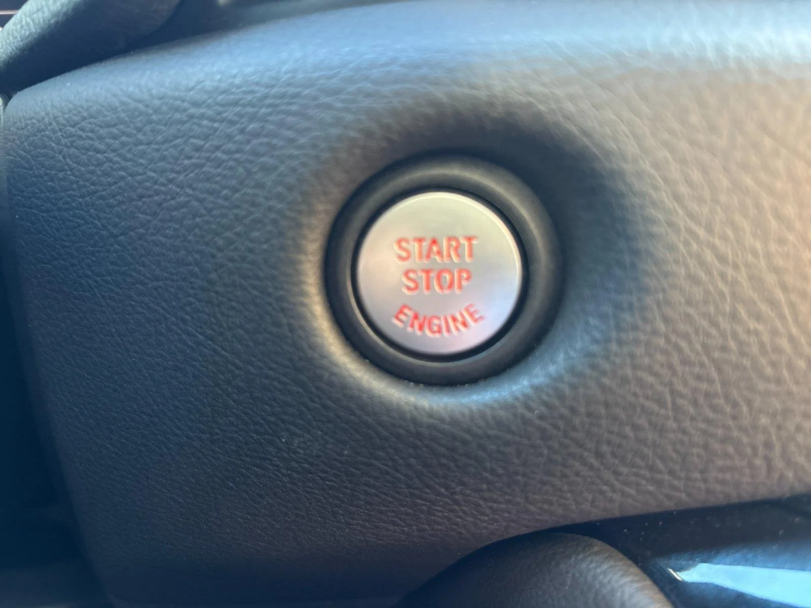 Used 2020  Toyota 3.0 Premium Launch Edition image 23