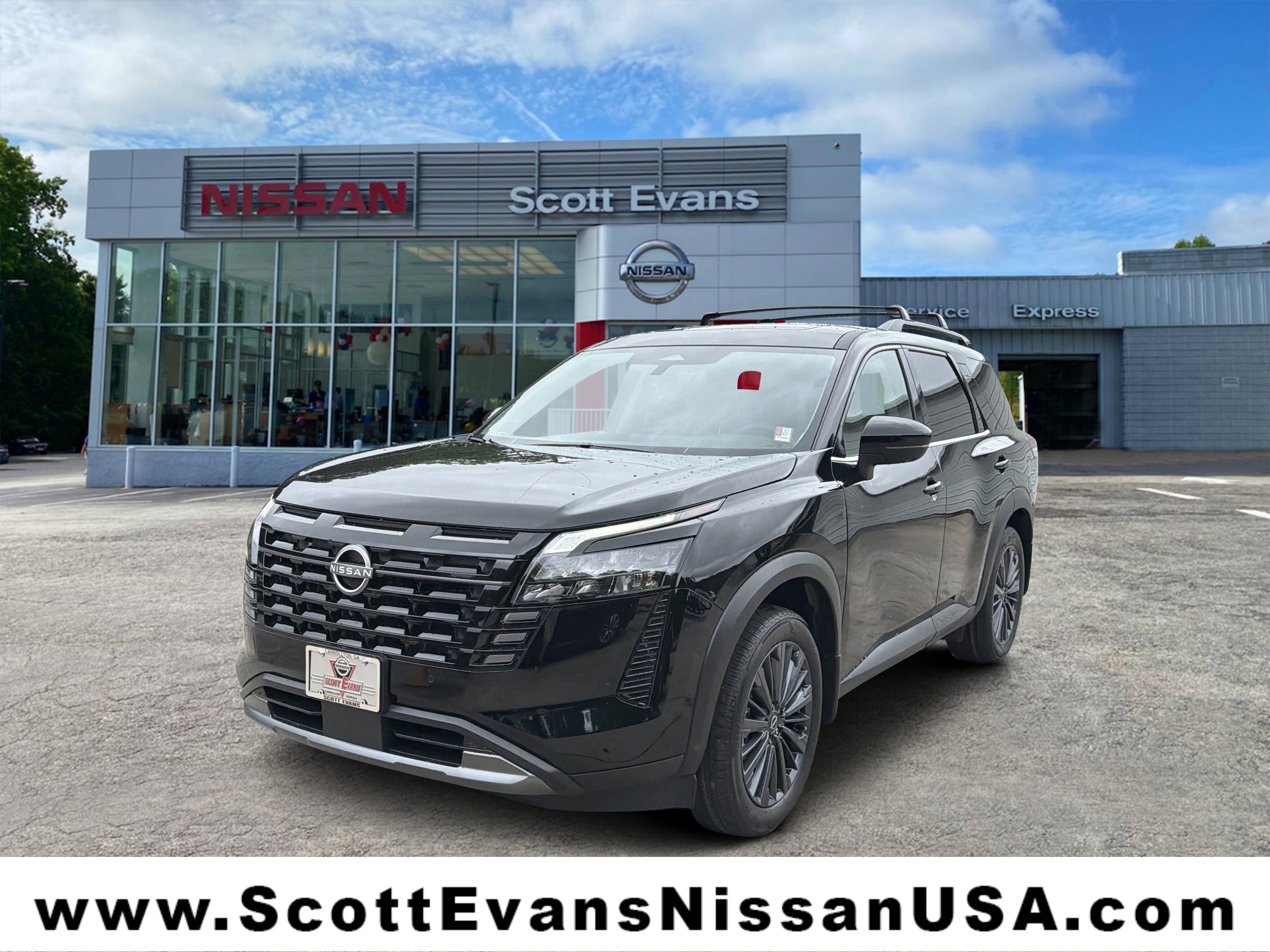 2026 Nissan Pathfinder SL 2WD's photo