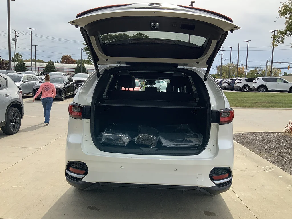 New 2026 Rhodium White Premium Mazda 3.3 Turbo Premium Plus AWD image 6
