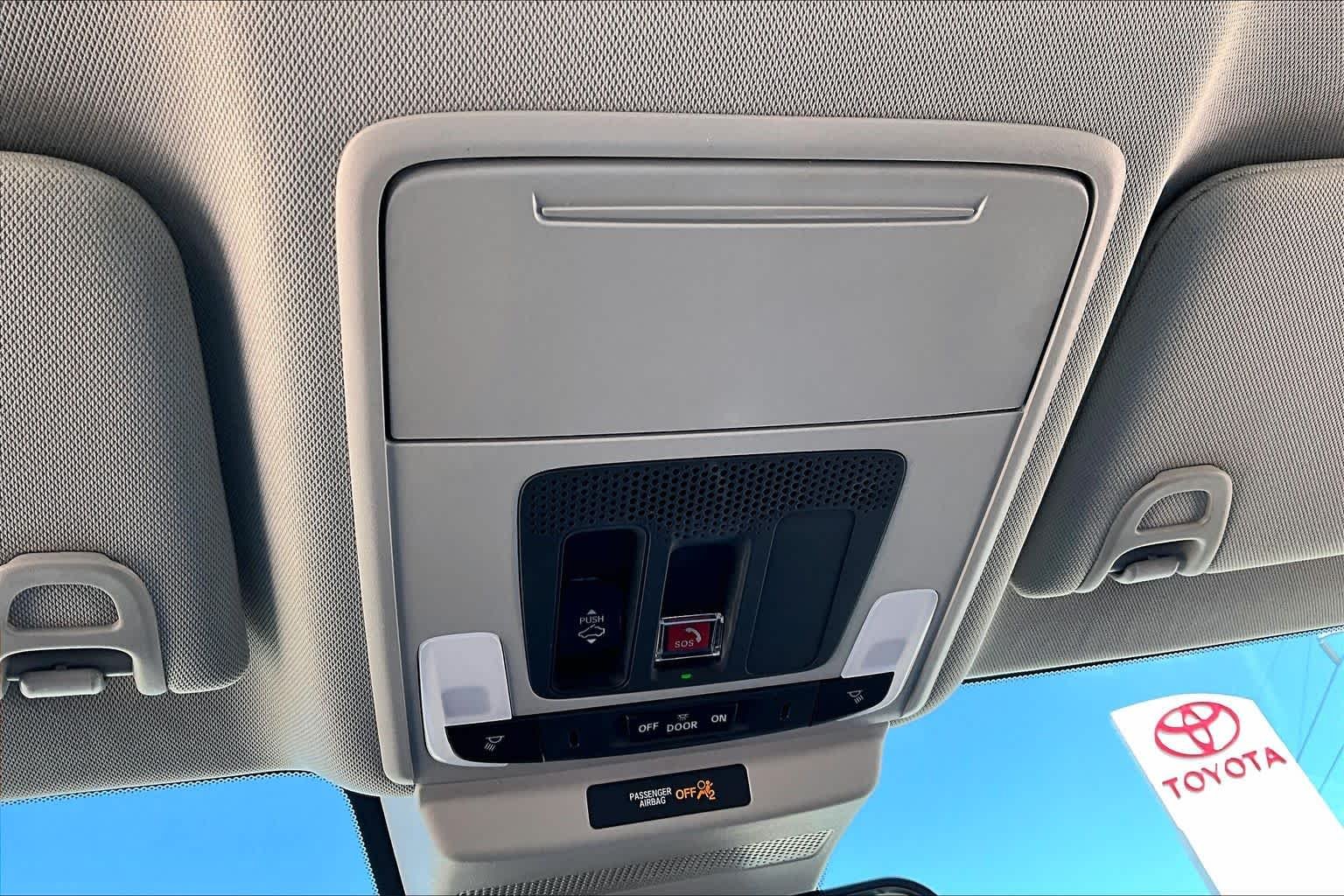 2025 Honda Accord SE - Photo 31