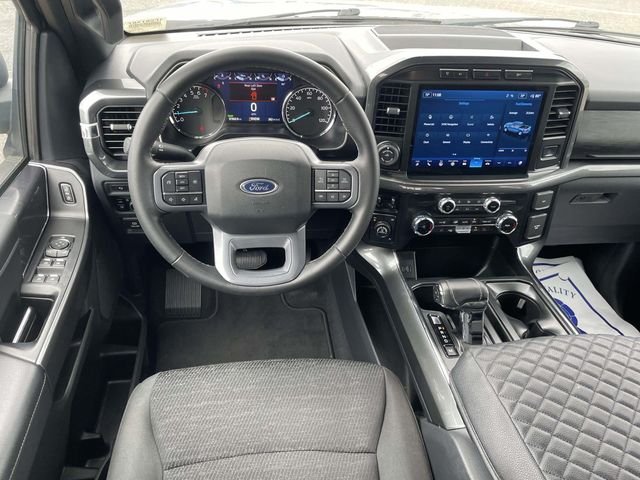 Used 2023 Silver Ford XLT image 9