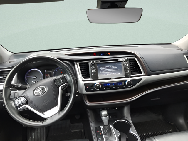 Used 2018 Black Toyota XLE image 12