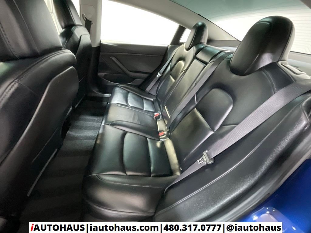 Used 2019 Blue Tesla Long Range image 14