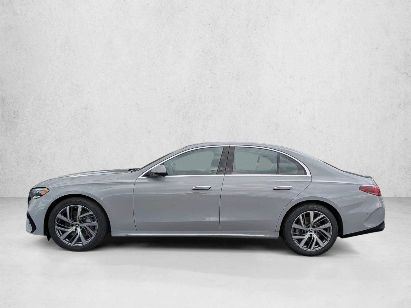 New 2026 MANUFAKTUR Alpine Grey Mercedes-Benz E350 image 5