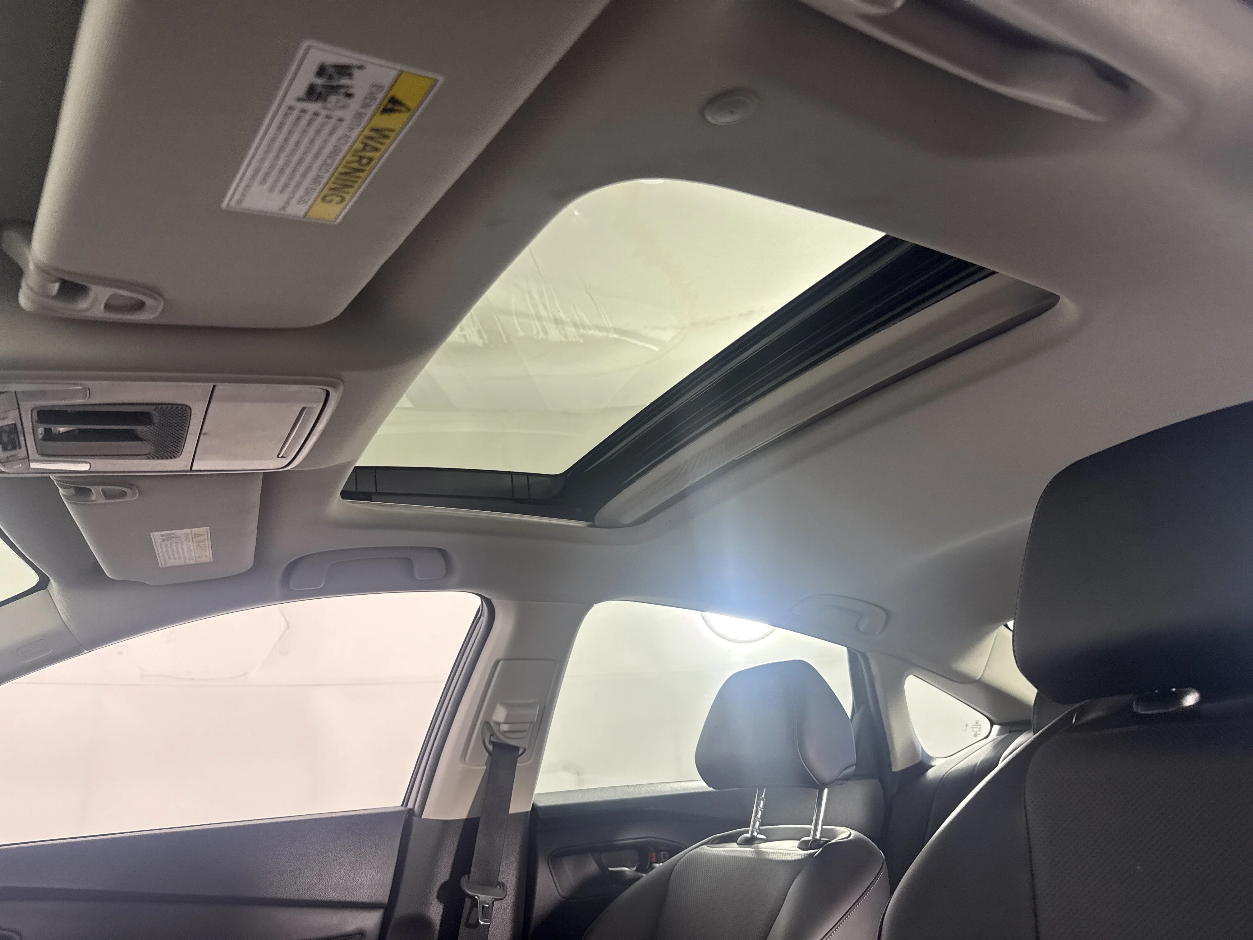 2024 Honda Accord Hybrid EX-L - Photo 17