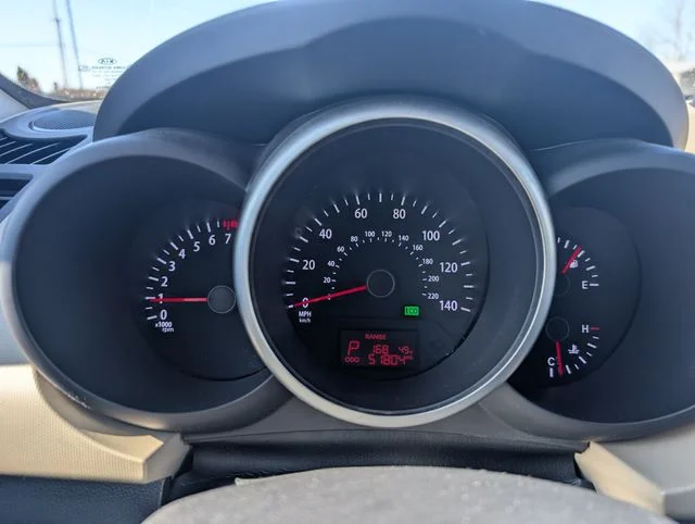 Used 2013 Silver Kia Exclaim image 11