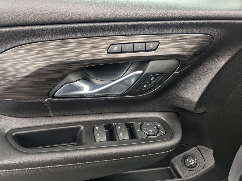 Used 2023 Sterling Metallic GMC SLT image 12