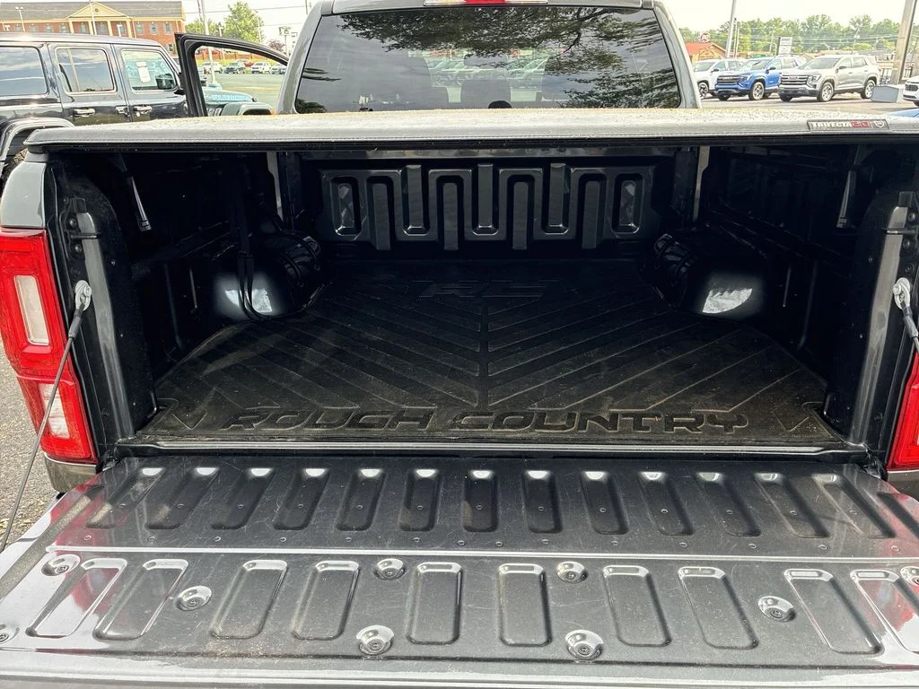 Used 2019 Gray Ford XLT image 20