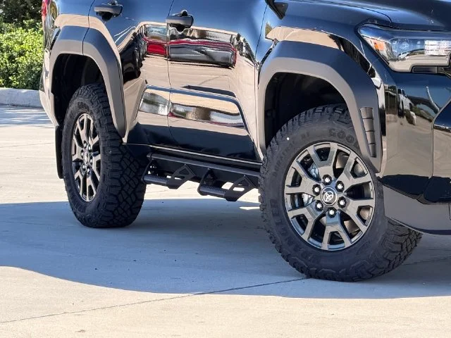 New 2026 Black Toyota SR5 image 4