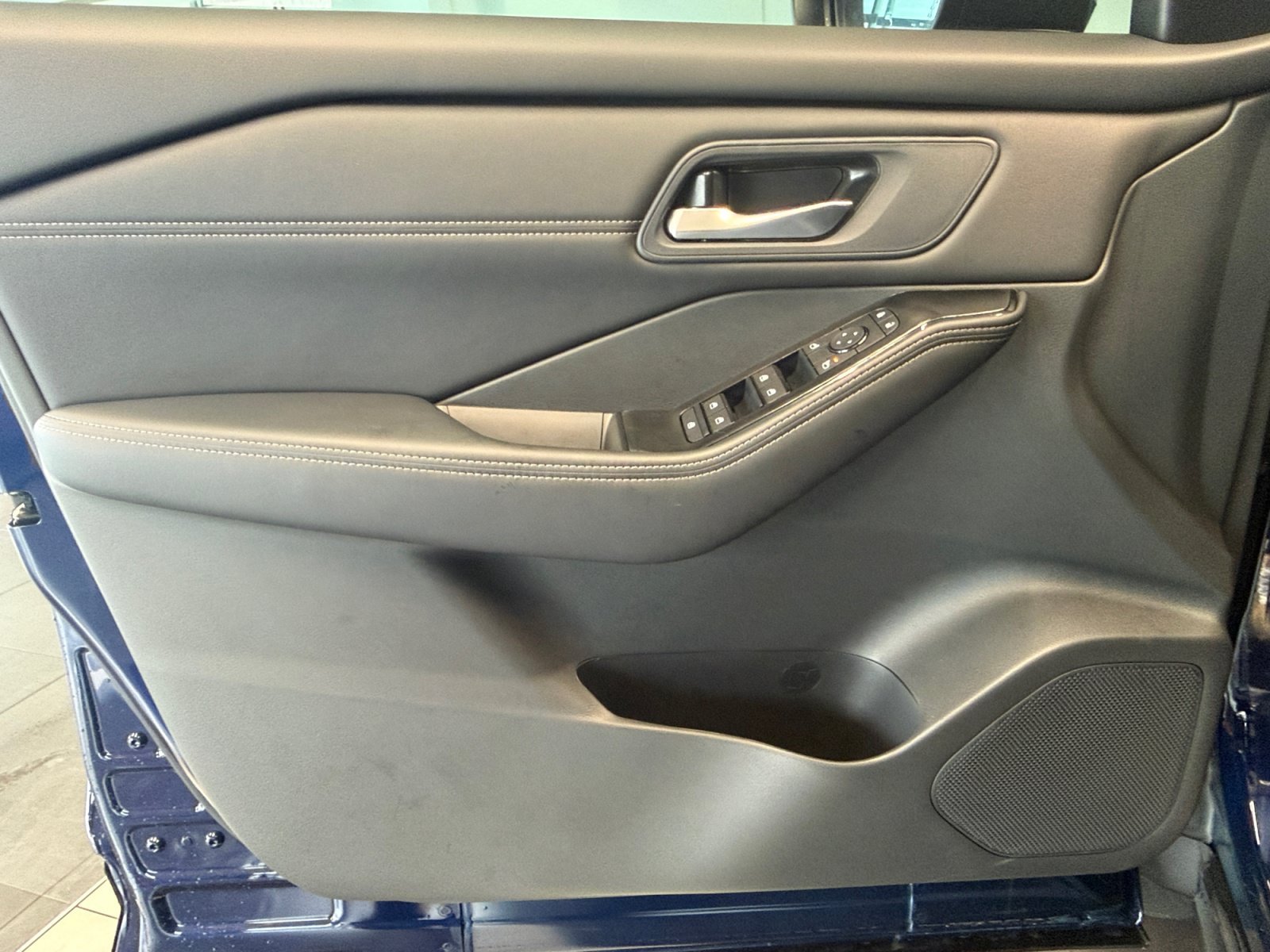 New 2026 Deep Ocean Blue Pearl Nissan Dark Armor image 29