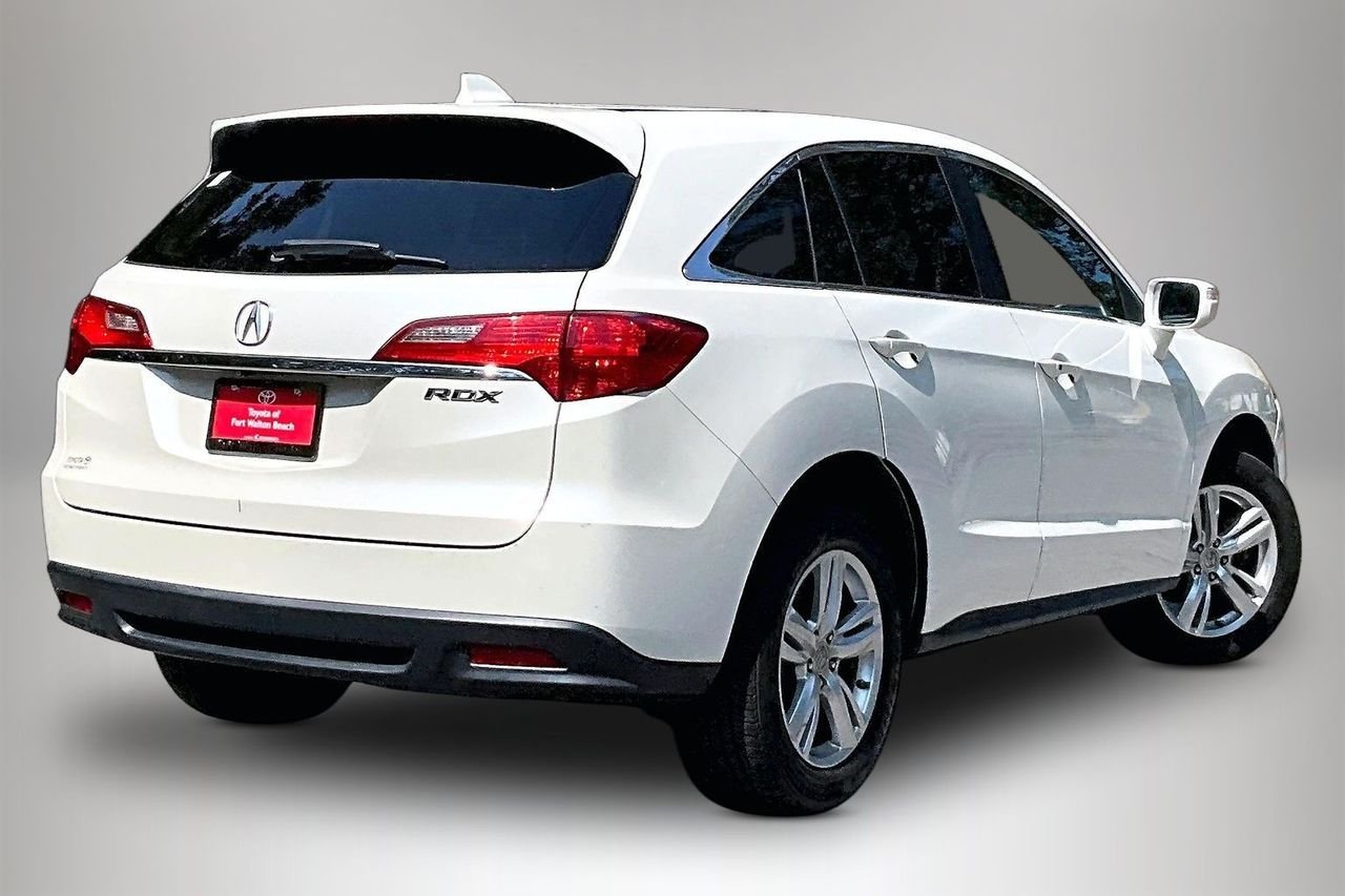 Used 2015  Acura Base image 5