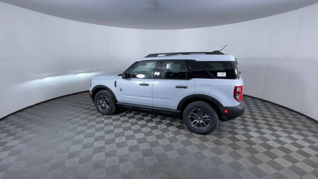 Used 2026 Space White Metallic Ford Big Bend image 6