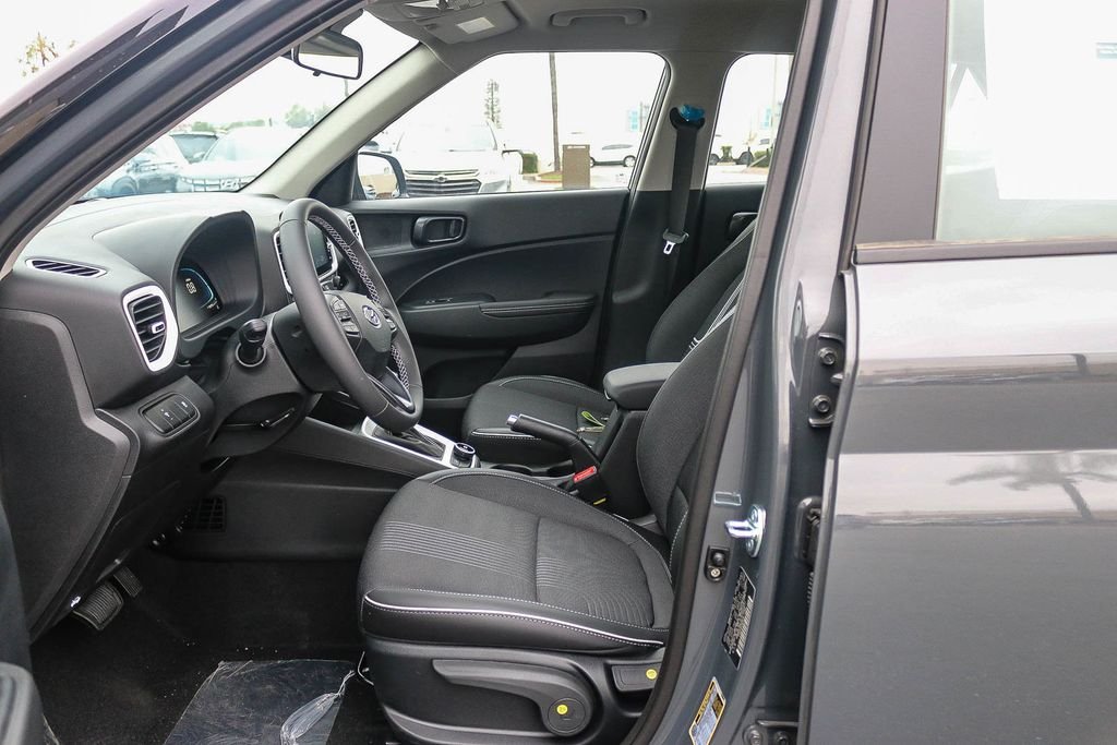 New 2026 Gray Hyundai SEL image 18