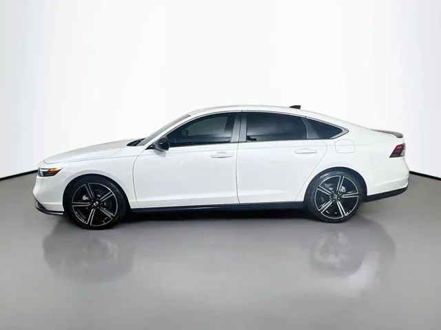Used 2024 Platinum White Pearl Honda Sport image 6