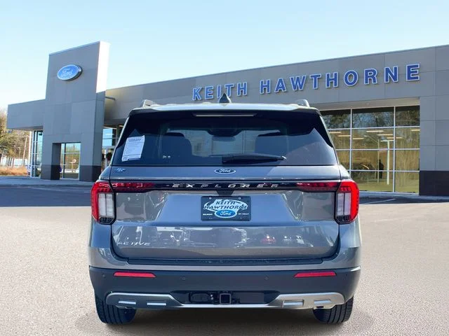 New 2026 Carbonized Gray Metallic Ford Active image 5