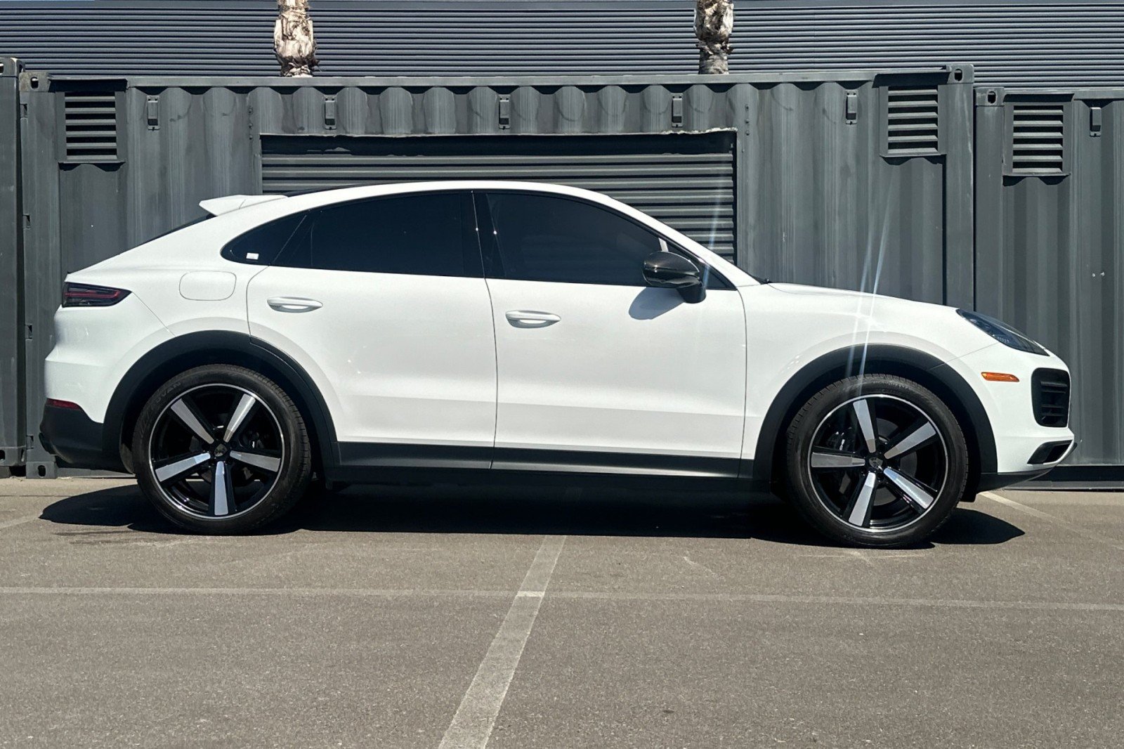 Used 2023 White Porsche S image 9